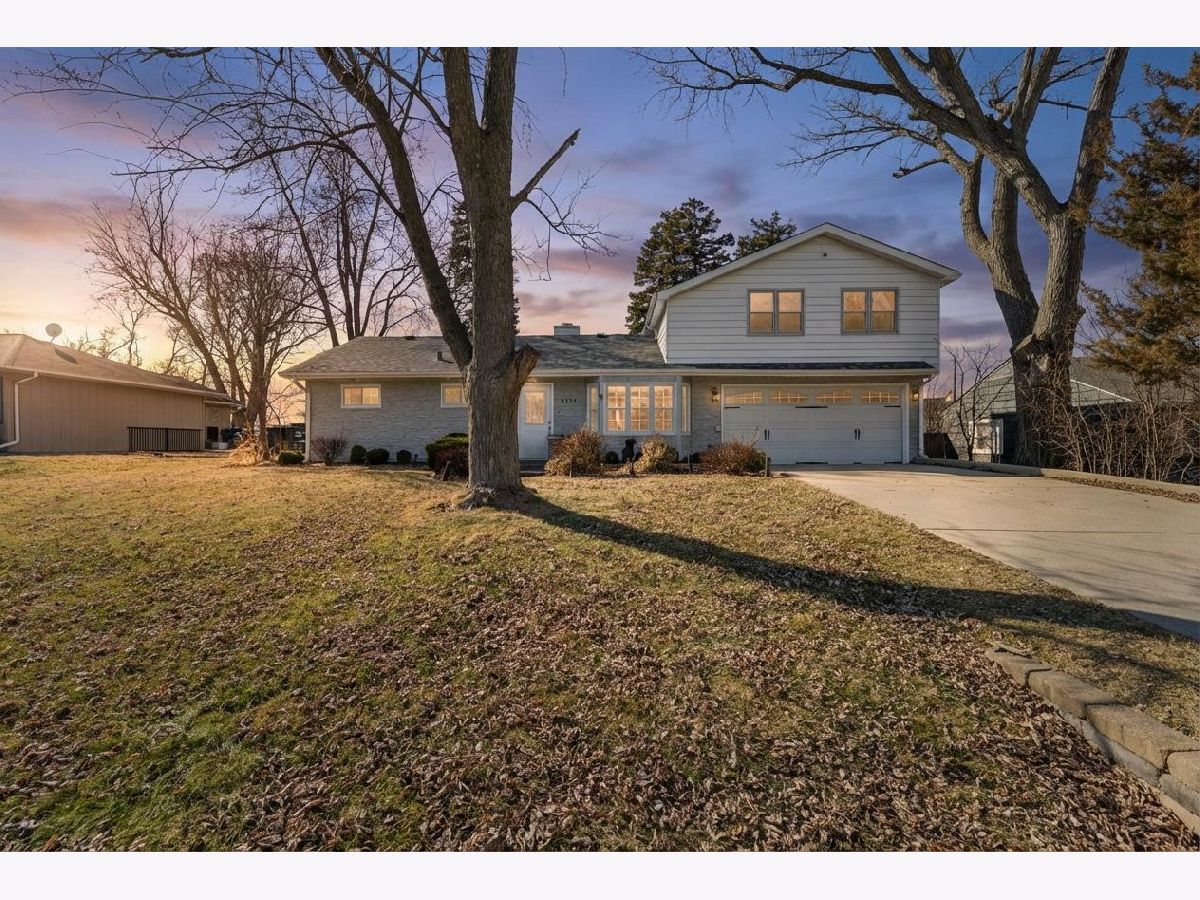  For Sale Hinsdale Illinois, 5524 Bruner Street