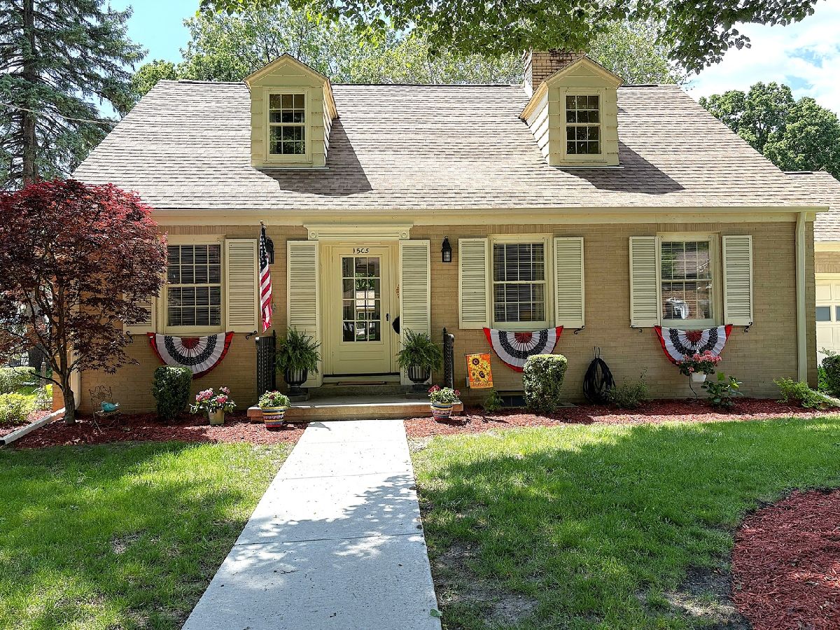  For Sale Sterling Illinois, 1505 1st Avenue