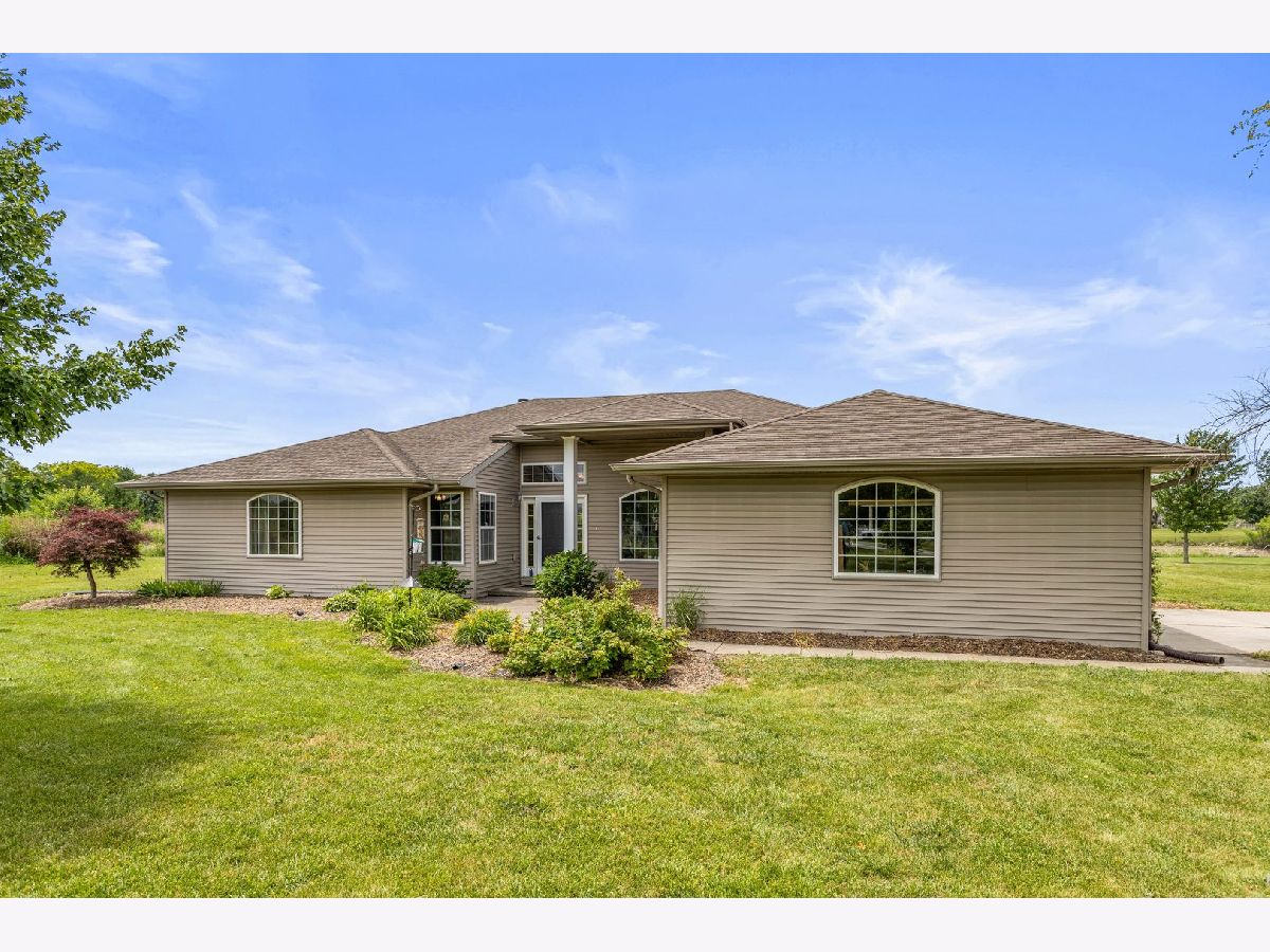  For Sale Mahomet Illinois, 2665 Private Access 374