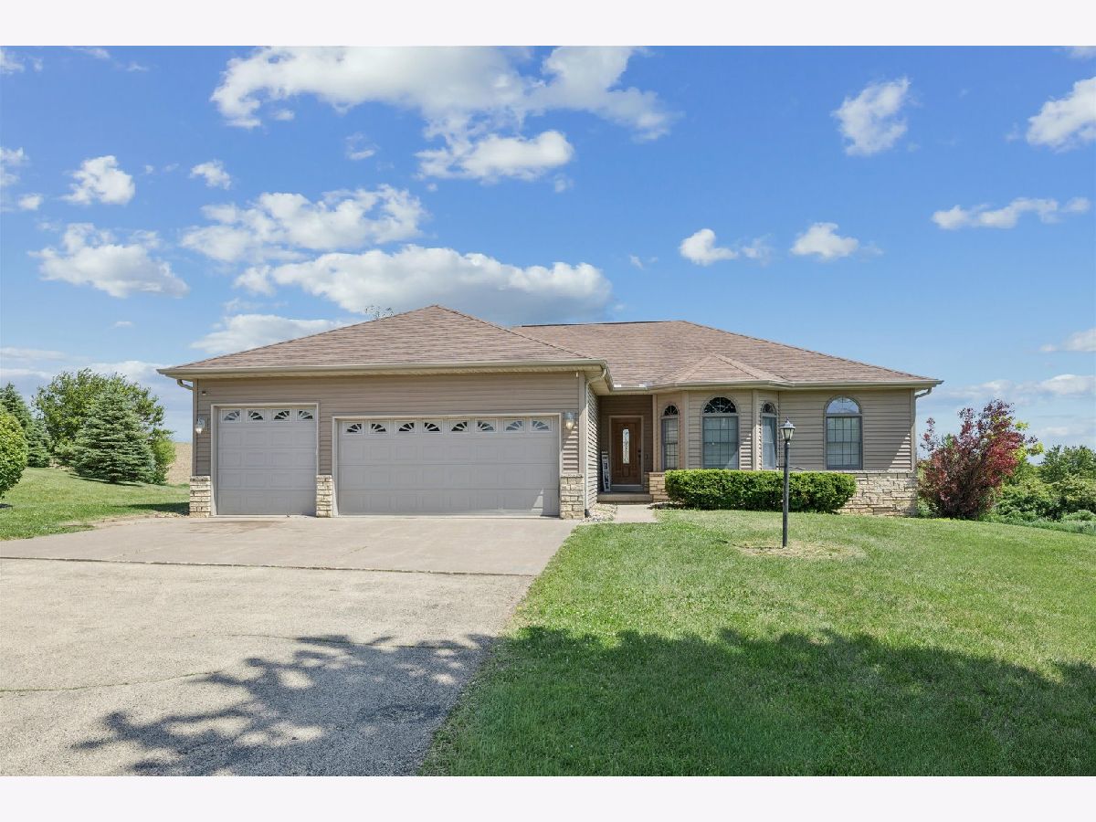 Sold Clinton Iowa, 3067 Valley View