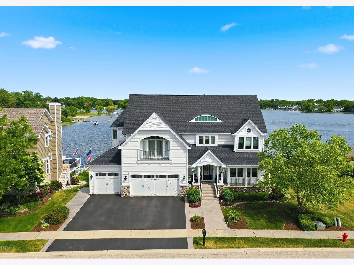  For Sale Wauconda Illinois, 820 Peninsula Drive