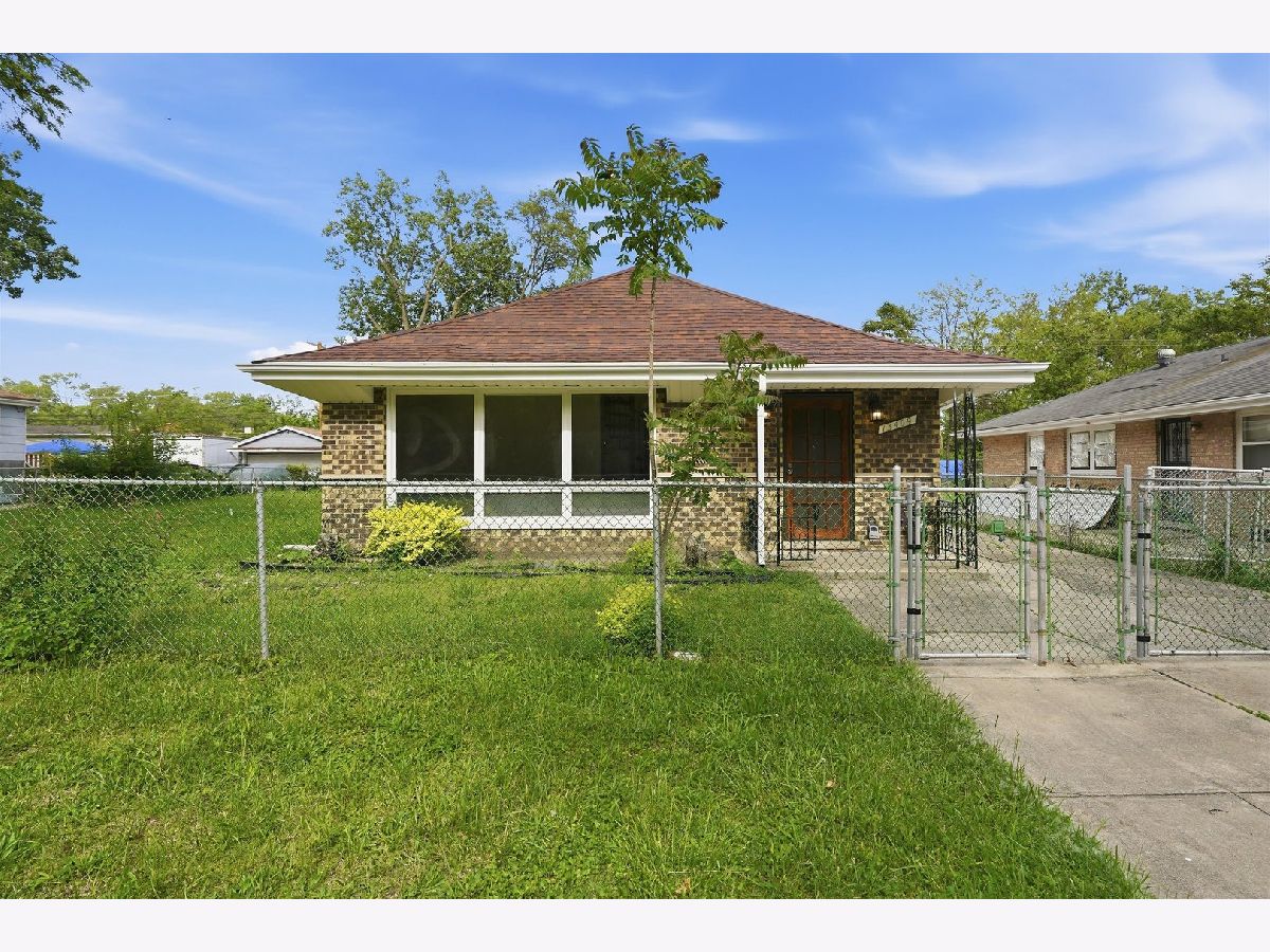  For Sale Robbins Illinois, 13409 Komenski Avenue