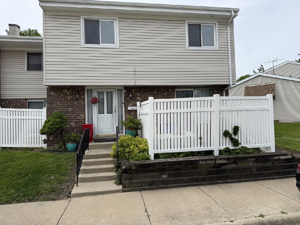  For Sale University Park Illinois, 869 White Oak Lane