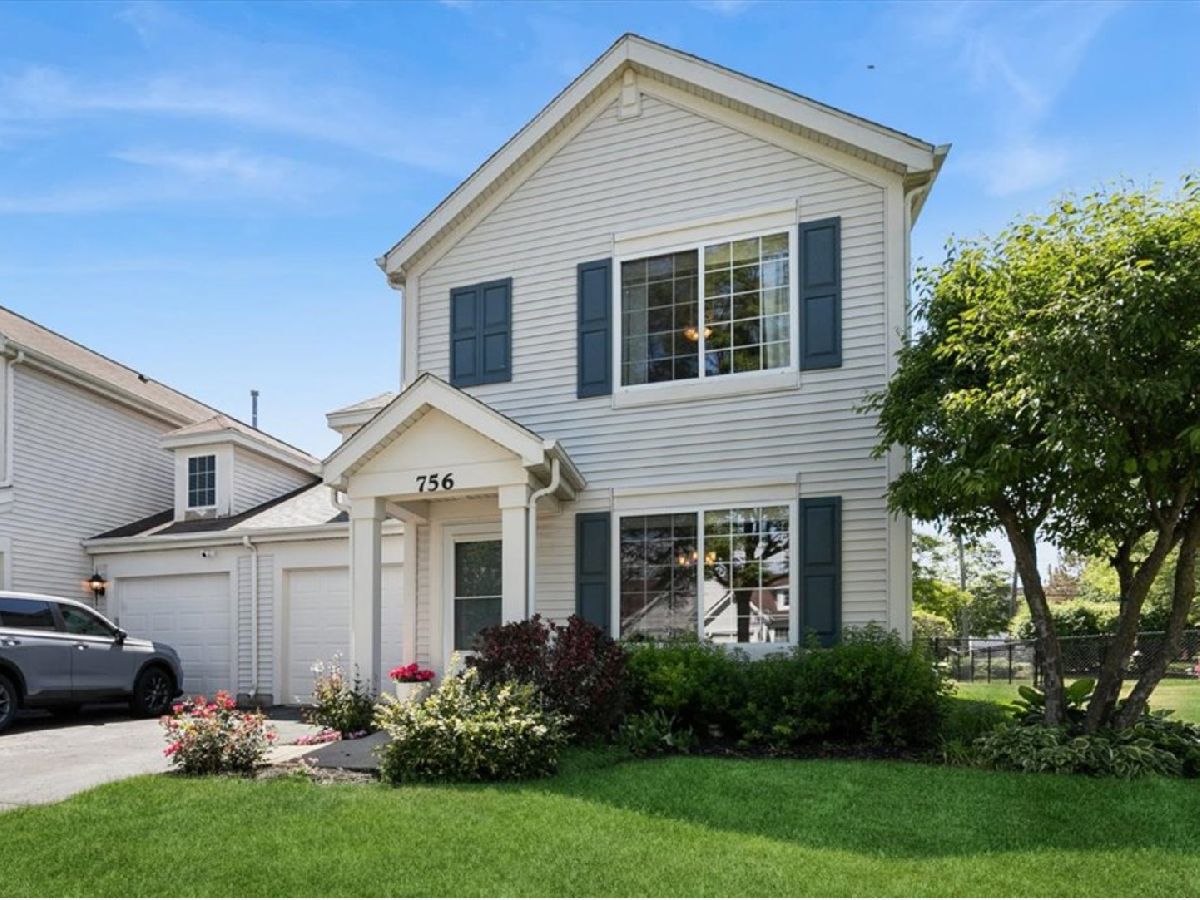  For Sale Round Lake Illinois, 756 Aldridge Lane