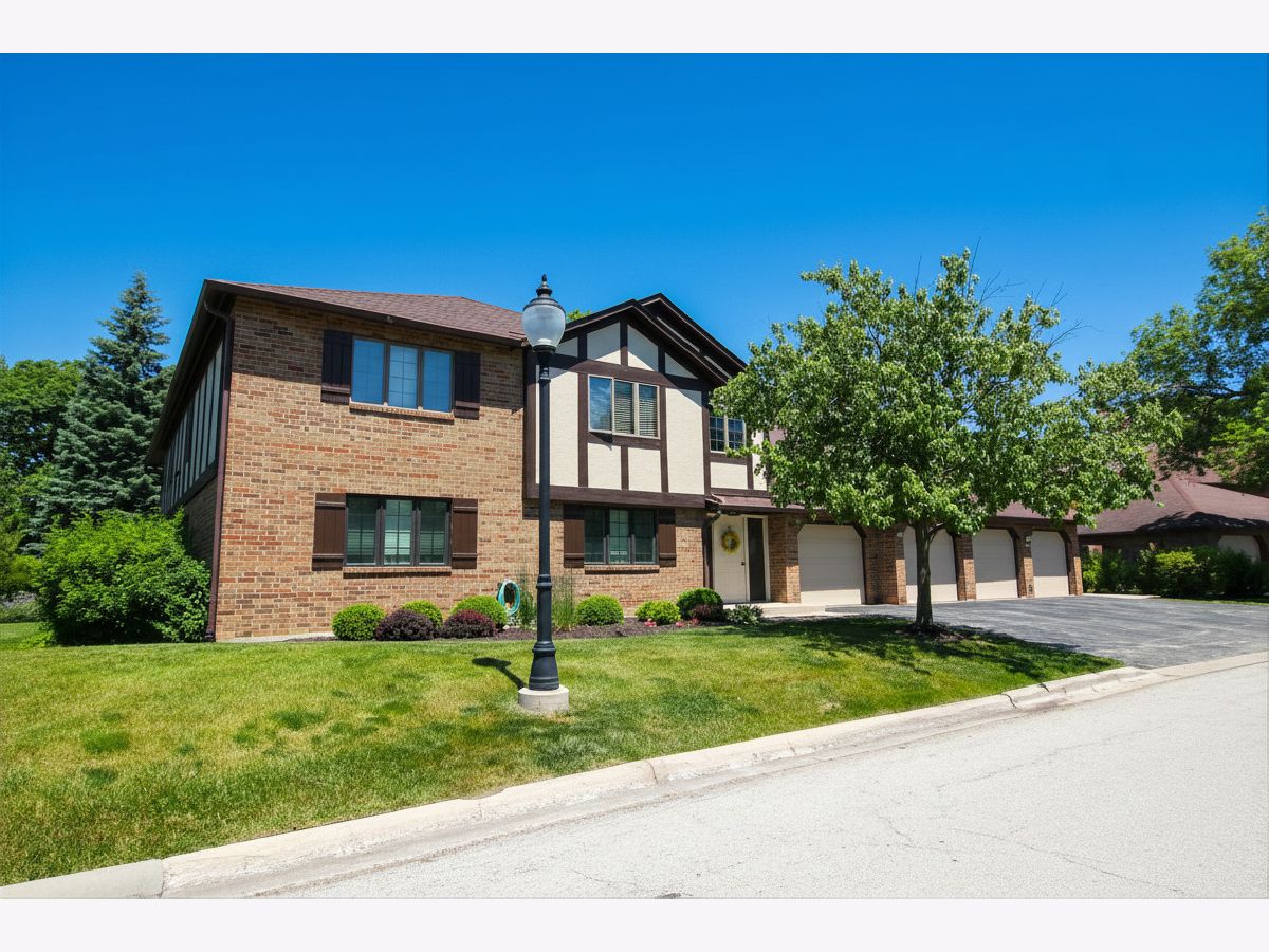  For Sale Palos Heights Illinois, 7762 Arquilla Drive