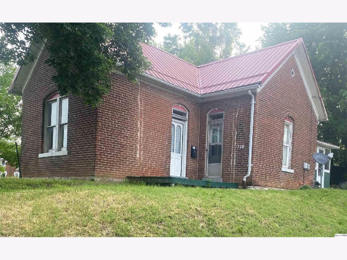  Sold Quincy Illinois, 720-722 3rd