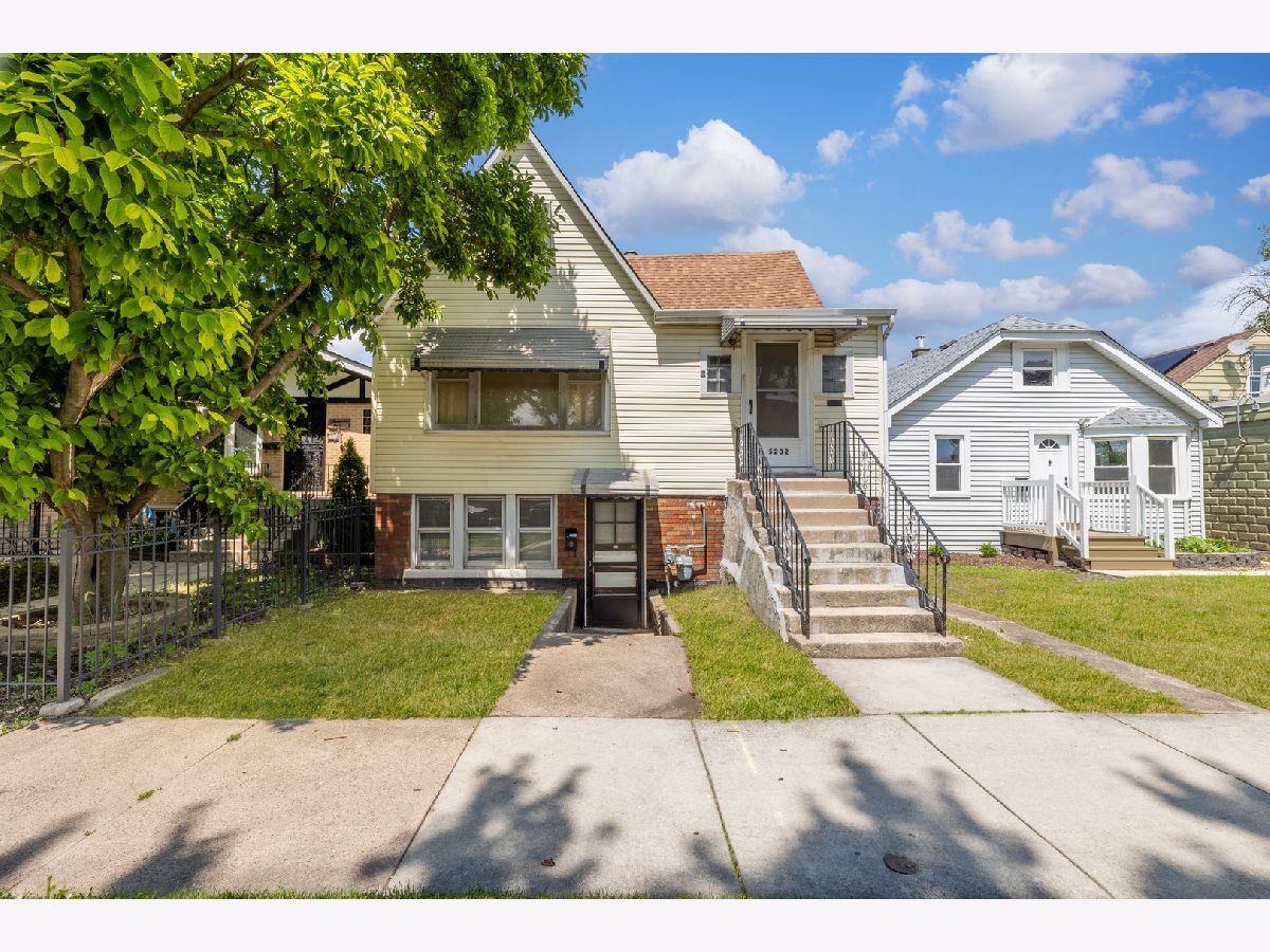  For Sale Chicago Illinois, 5232 51st Street