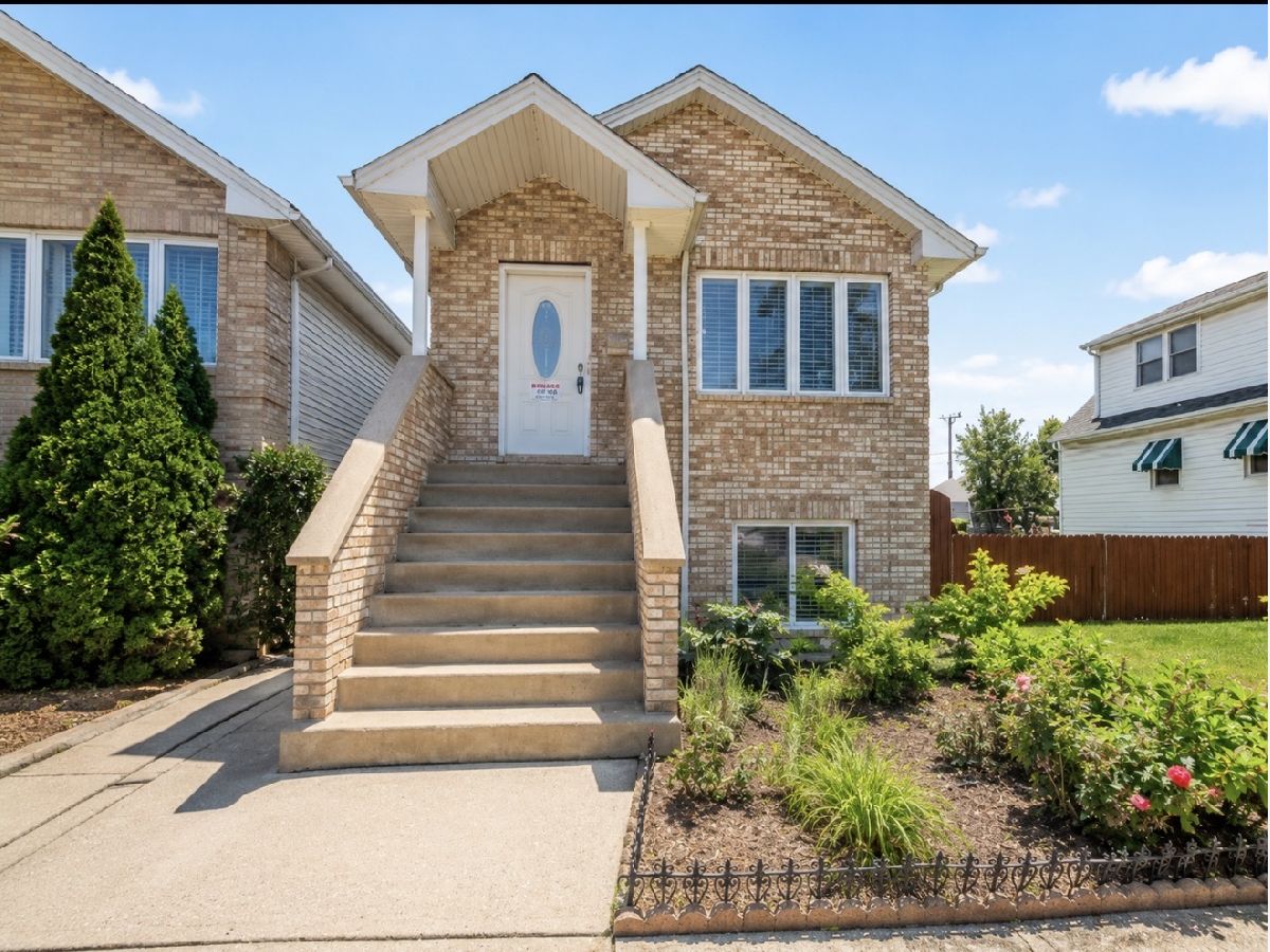  For Sale Summit Illinois, 7319 58th Place