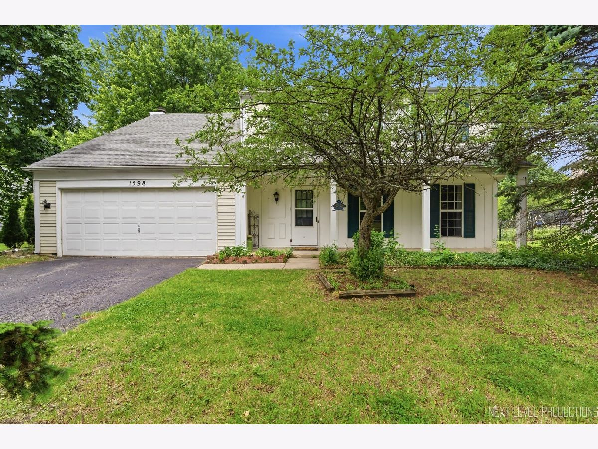  For Rent Elgin Illinois, 1598 Saint Andrews