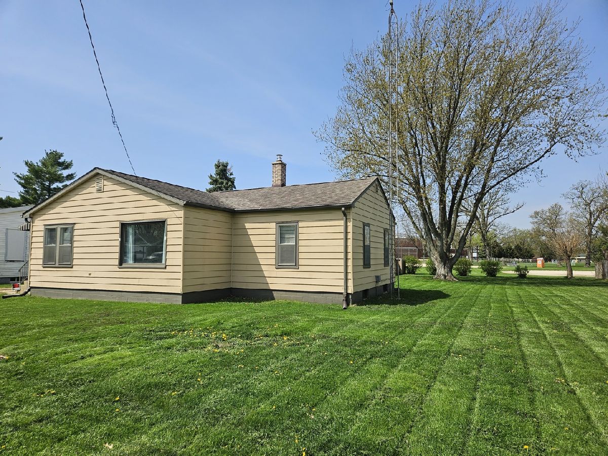  Rented Genoa Illinois, 227 A