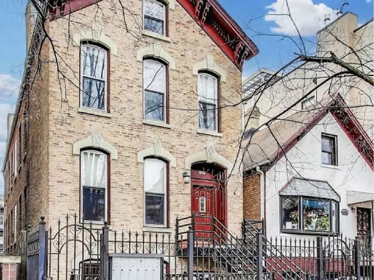  Rented Chicago Illinois, 1509 Thomas