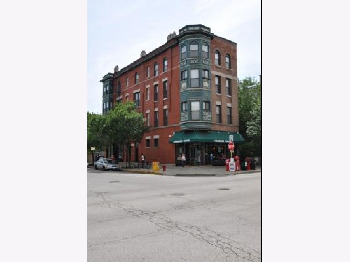  Rented Chicago Illinois, 1351 Roscoe