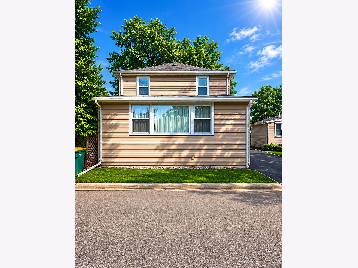  For Sale Fox Lake Illinois, 87 Lake Lane