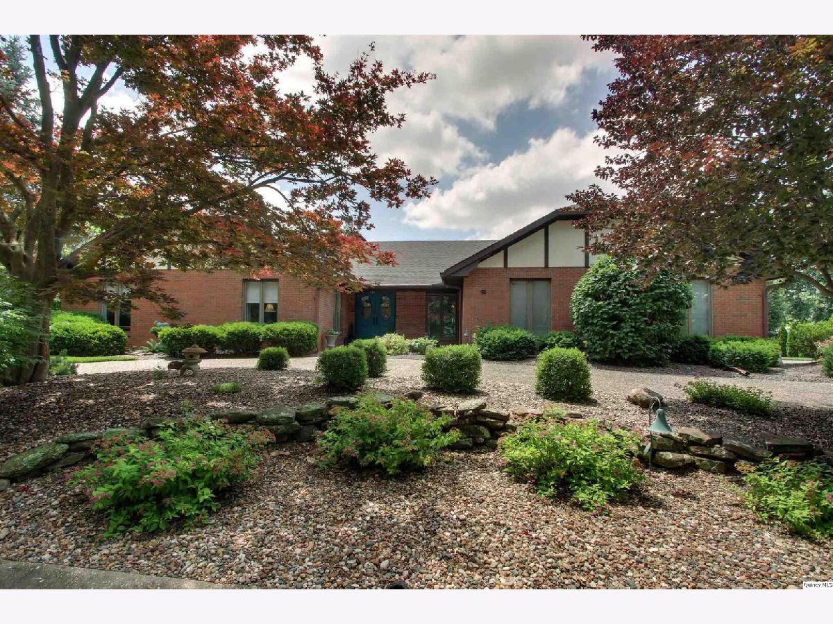  For Sale Quincy Illinois, 4020 Cumberland Dr.