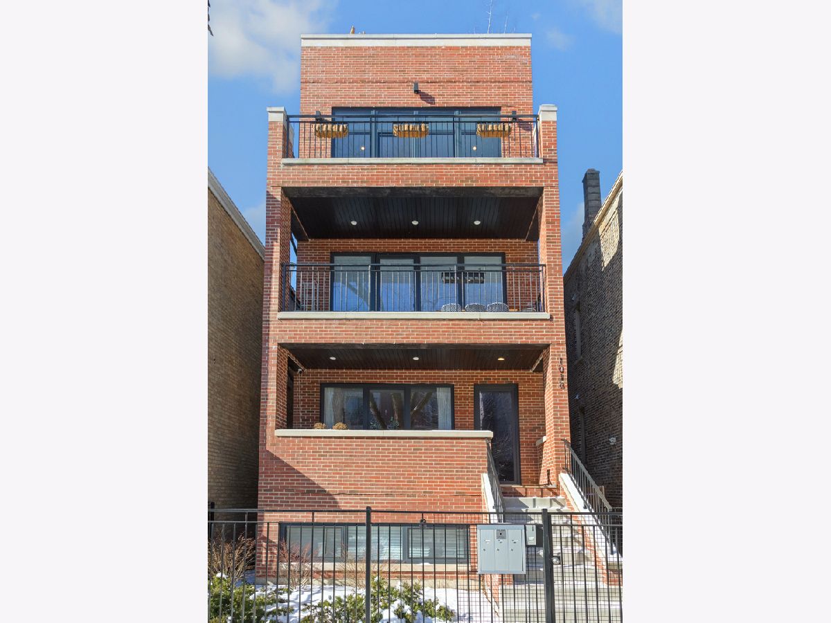  For Sale Chicago Illinois, 1018 Wood Street