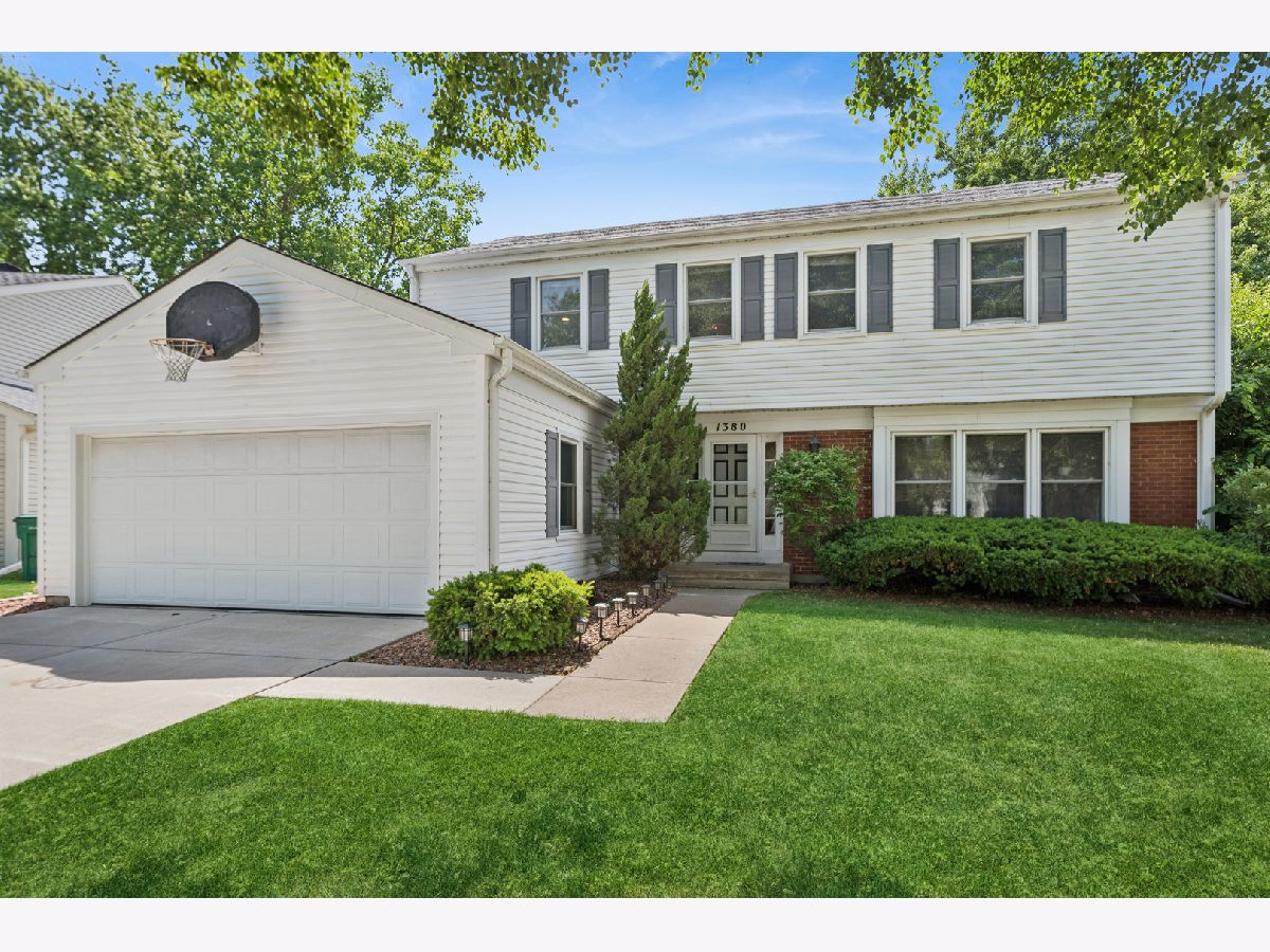  For Sale Buffalo Grove Illinois, 1380 Logsdon Lane