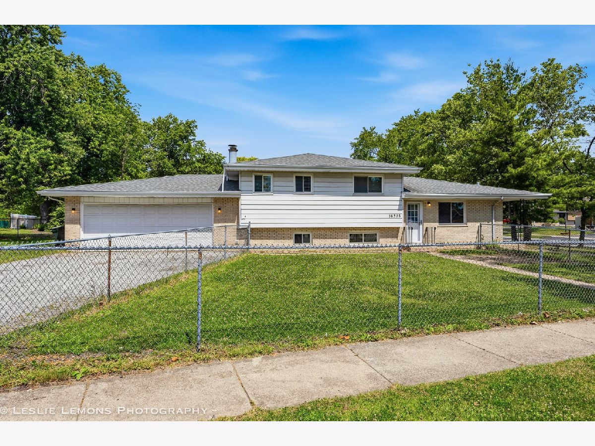 For Sale Oak Forest Illinois, 16388 Terry Lane