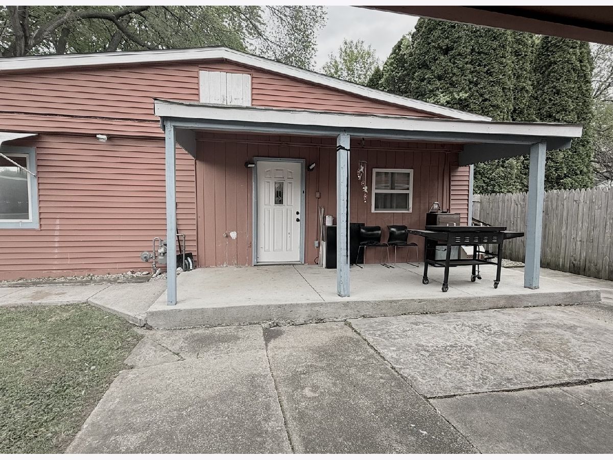  For Sale Fox Lake Illinois, 42 Rushmore Road