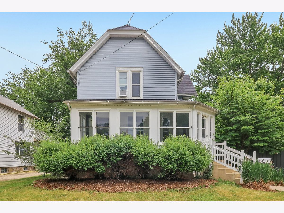  For Sale Marengo Illinois, 415 Taylor Street