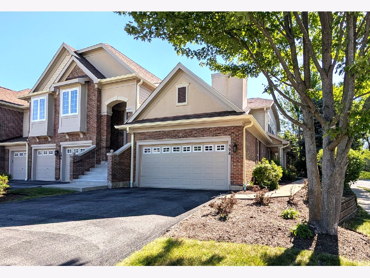  For Rent Vernon Hills Illinois, 598 Harvey Lake