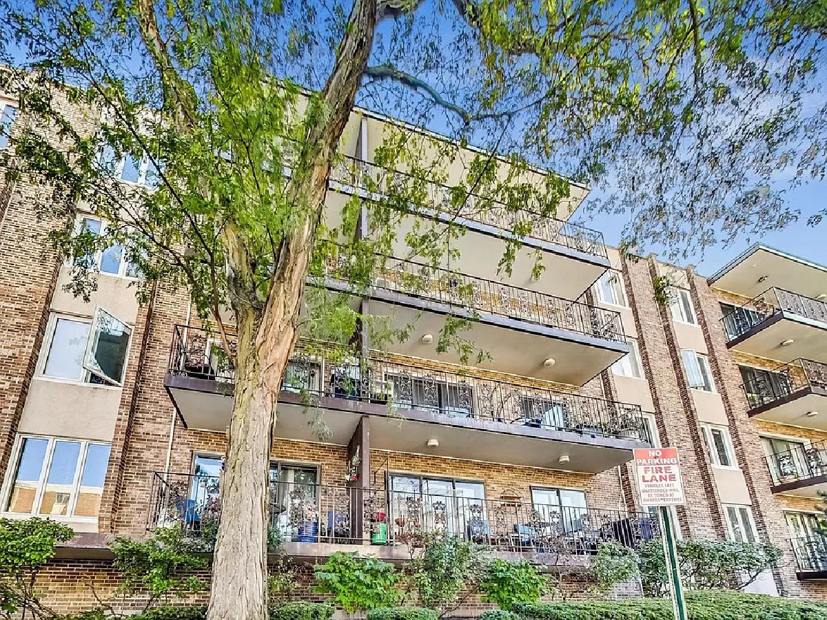  For Sale Morton Grove Illinois, 5501 Lincoln Avenue