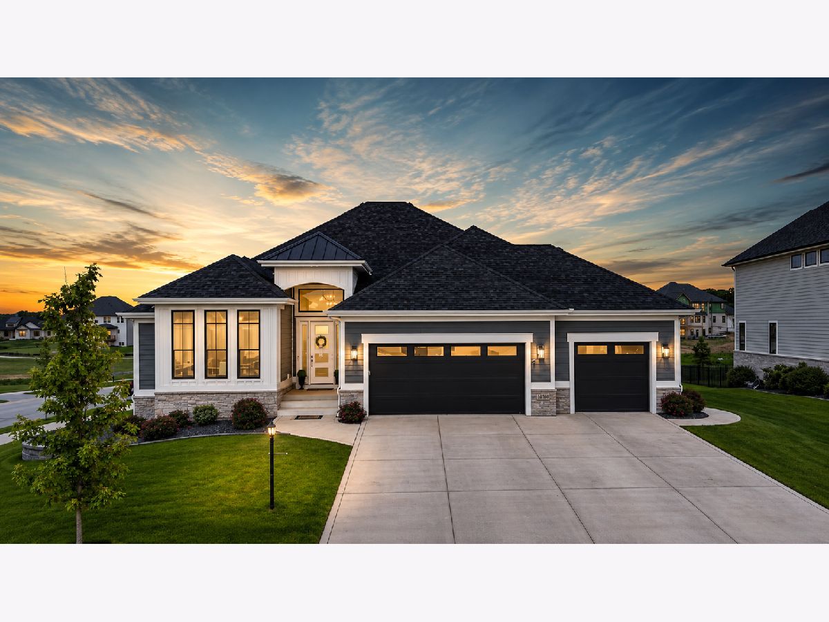  For Sale St John Indiana, 13460 Camas Drive