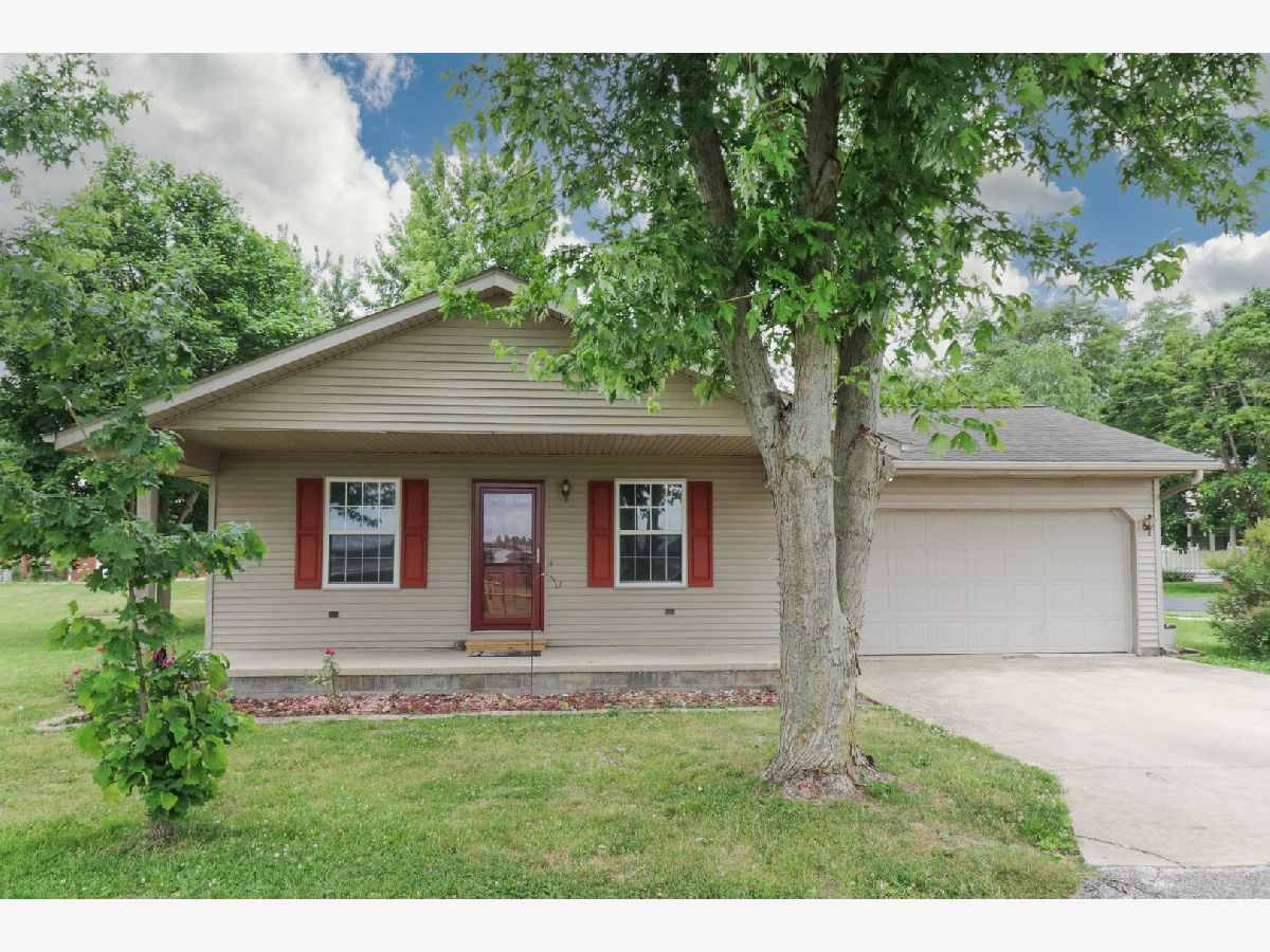  For Sale Danvers Illinois, 101 A State Street