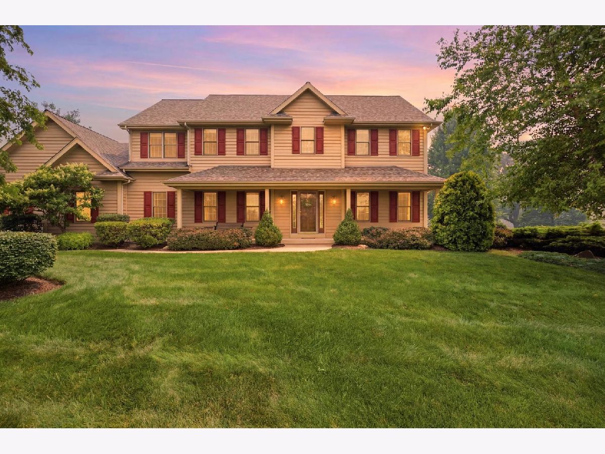  For Sale Ringwood Illinois, 5121 Tall Oaks Drive