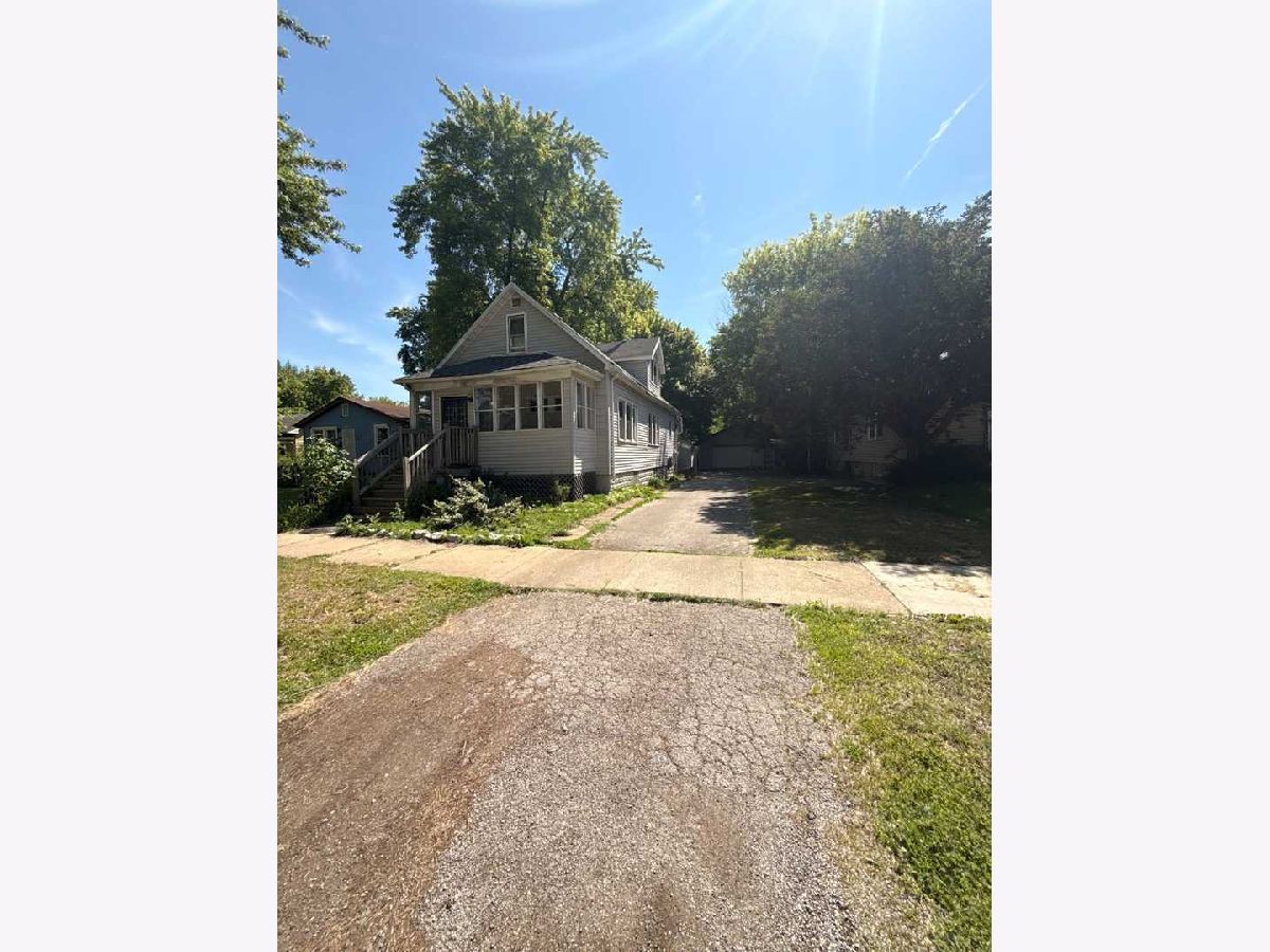 For Sale Riverdale Illinois, 13921 Atlantic Avenue