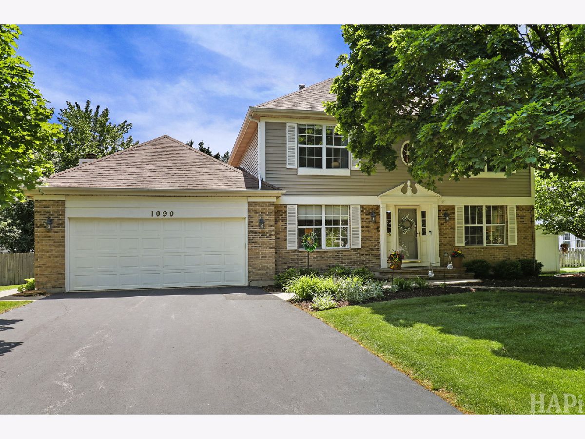  For Sale Carol Stream Illinois, 1090 Winding Glen Court