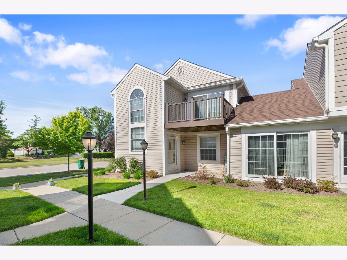  For Sale Buffalo Grove Illinois, 401 Le Parc Circle