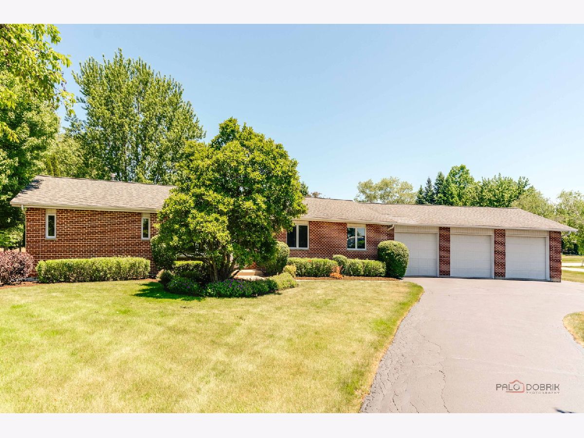  For Sale Mchenry Illinois, 1516 Reiche Lane