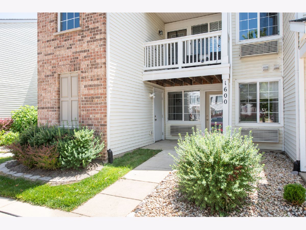  For Rent Aurora Illinois, 1600 Mcclure