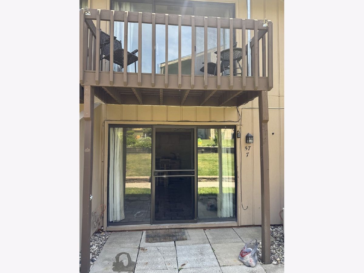 Condos & Townhomes For Rent Vacation Village Fox Lake Illinois, 57 Vail Colony