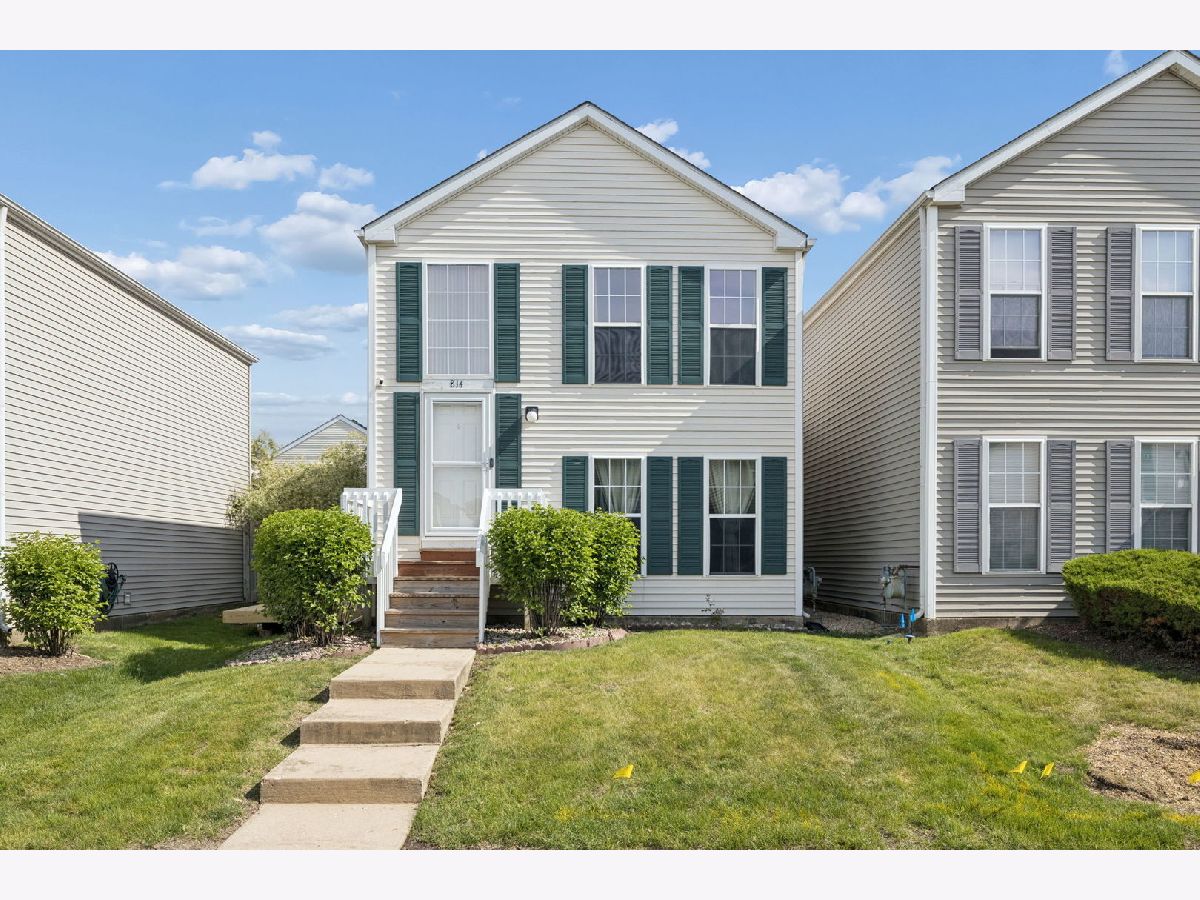  For Sale Aurora Illinois, 814 Symphony Drive