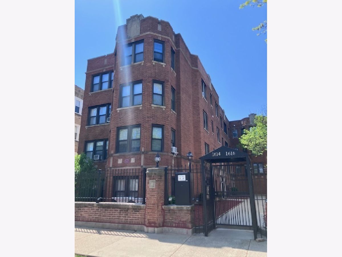  For Rent Chicago Illinois, 1614 Harding