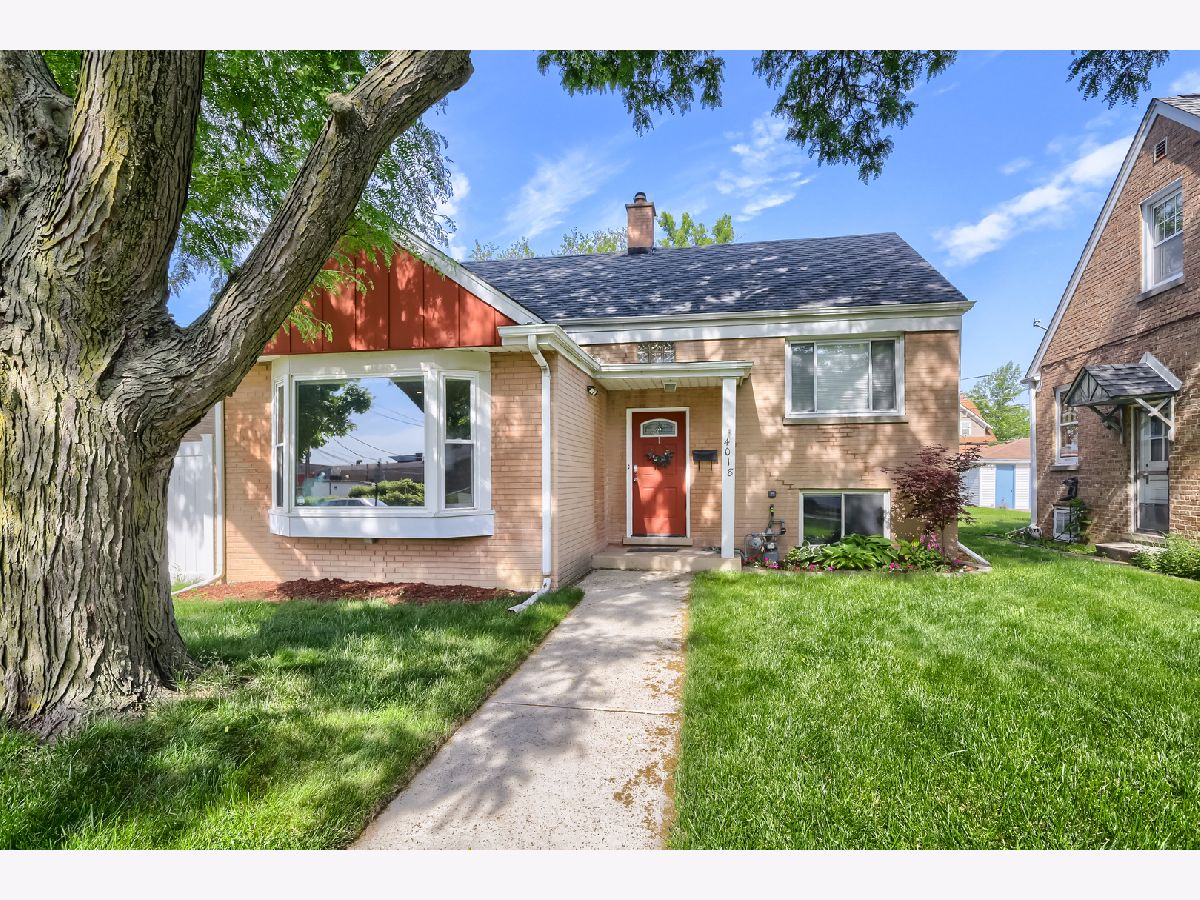  For Sale Brookfield Illinois, 4018 Deyo Avenue