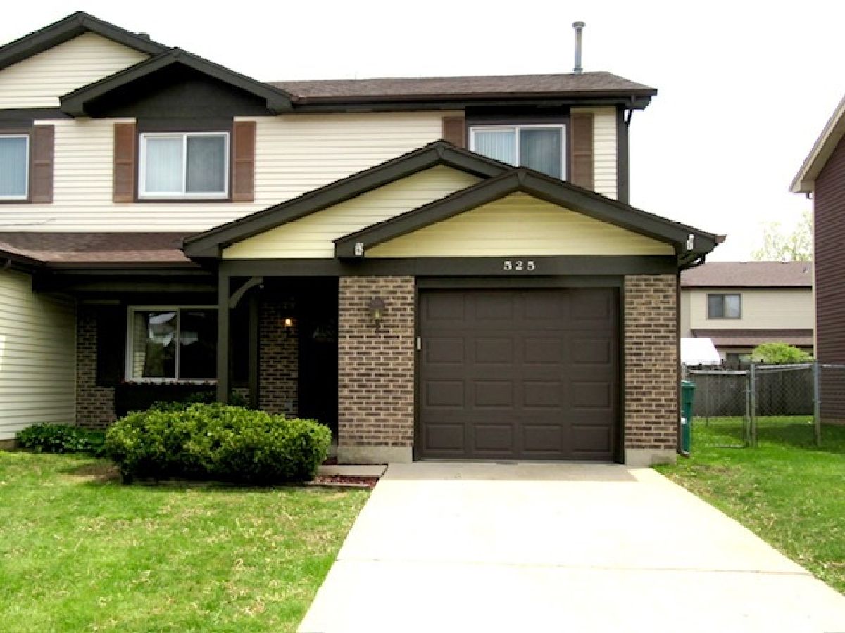  For Rent Wheeling Illinois, 525 Commanche