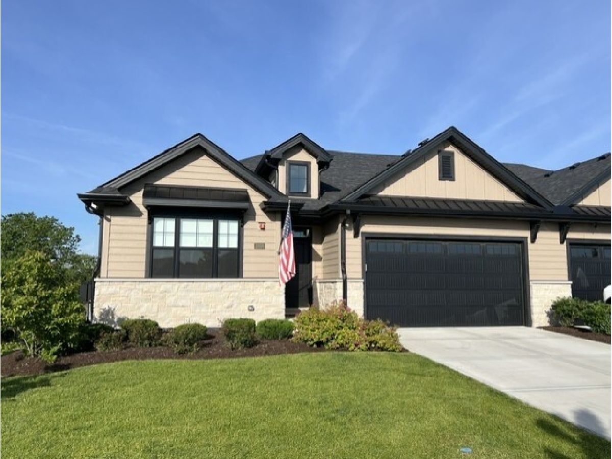 Townhomes & Homes For Sale Clover Ridge Estates Lockport Illinois, 1352 Lacoma Court