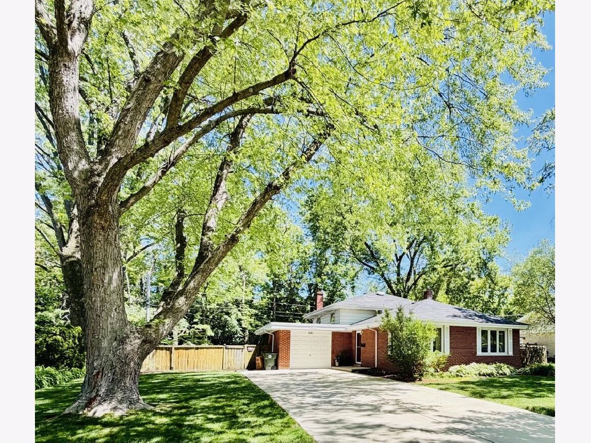  For Sale Palatine Illinois, 661 Wren Avenue