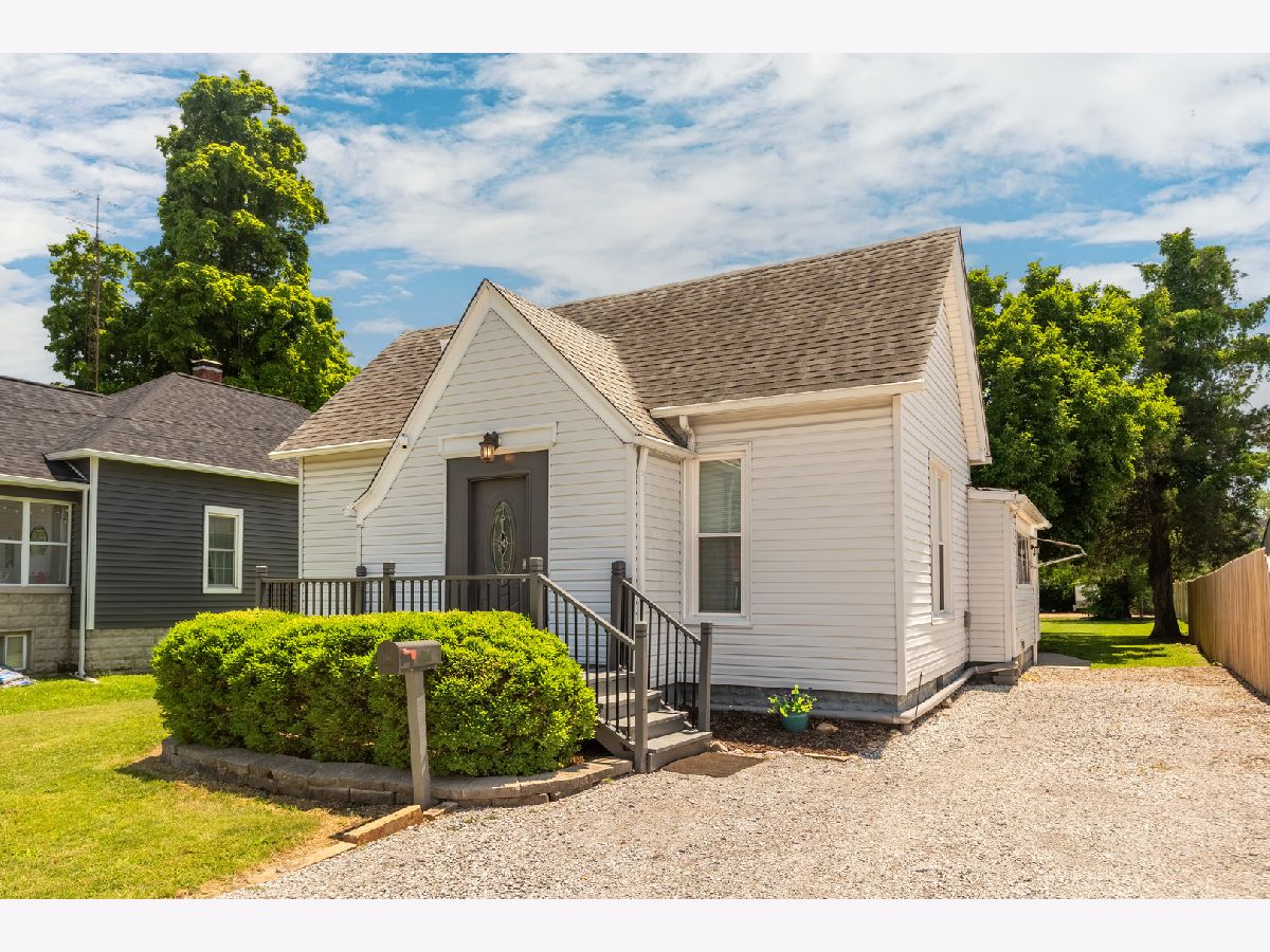  Sold Duquoin Illinois, 317 Poplar