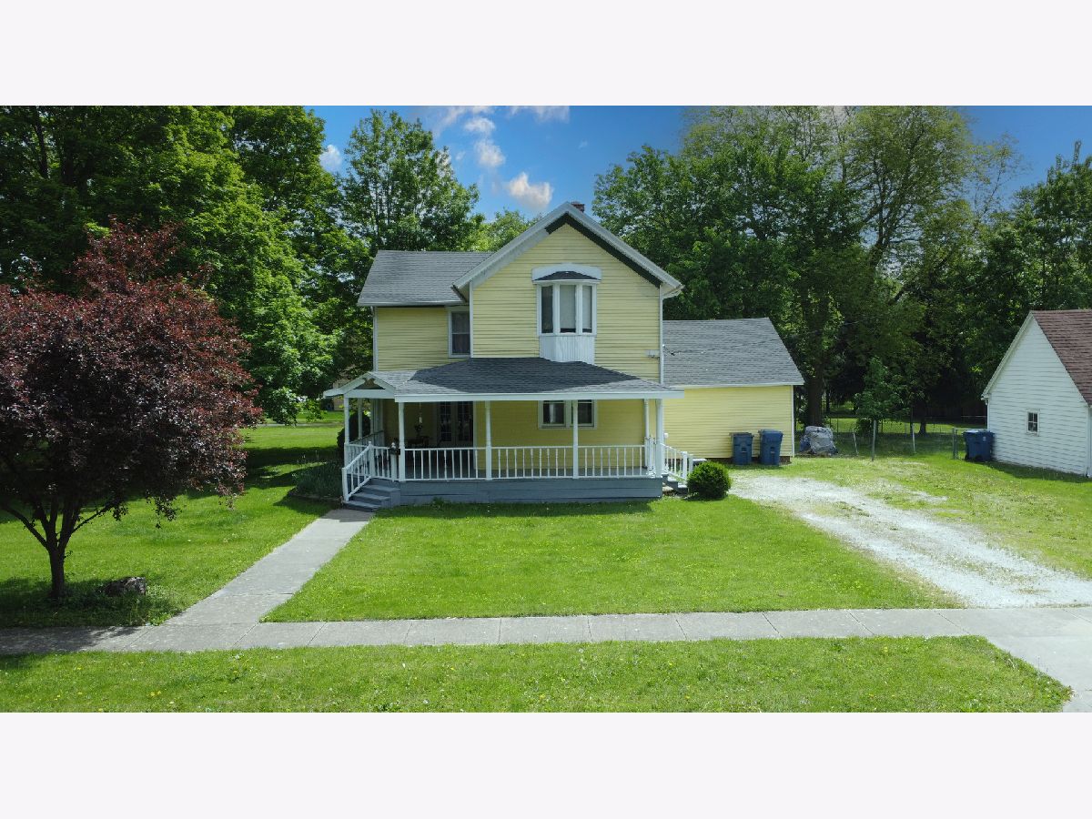  For Sale Watseka Illinois, 407 Mulberry Street