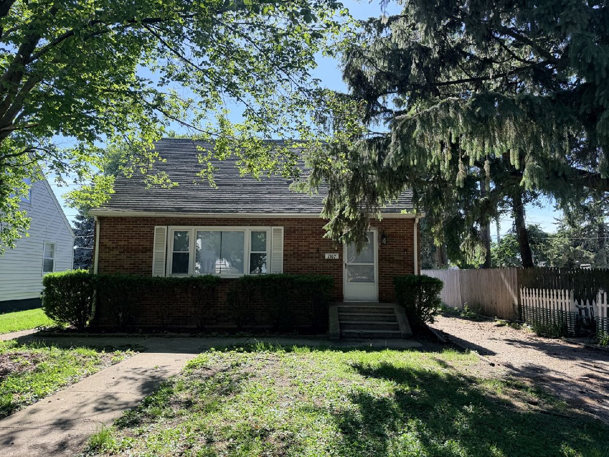  For Rent Joliet Illinois, 1307 Highland
