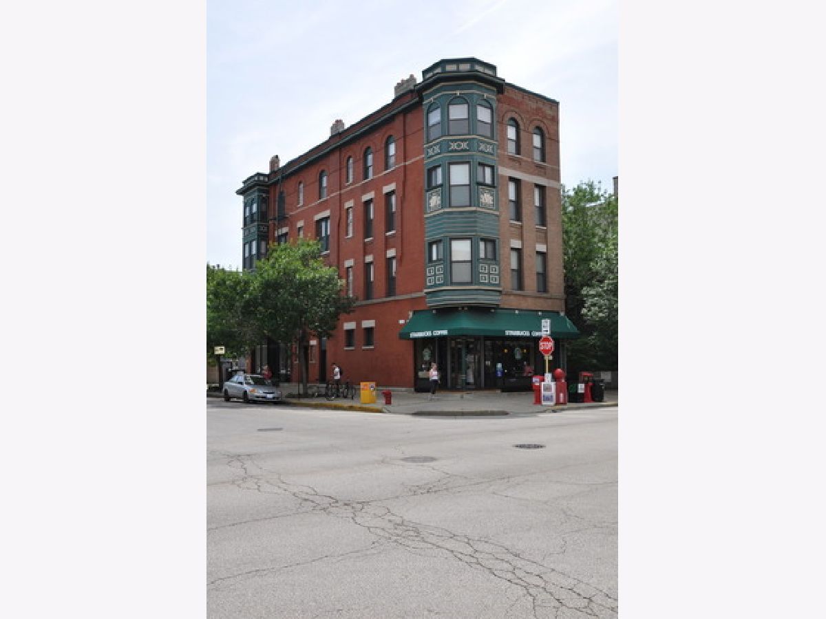  Rented Chicago Illinois, 1351 Roscoe