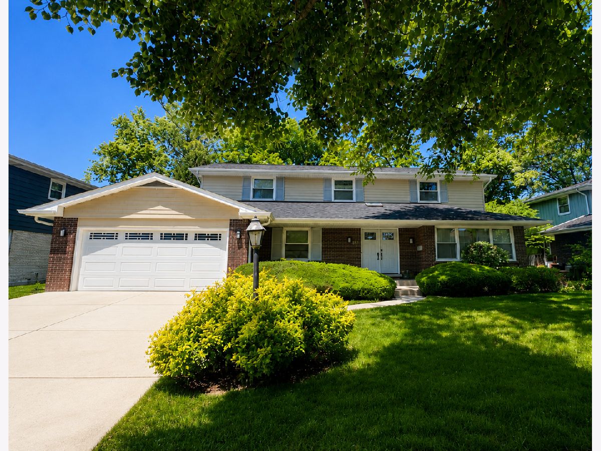 Sold Glenview Illinois, 2736 Covert