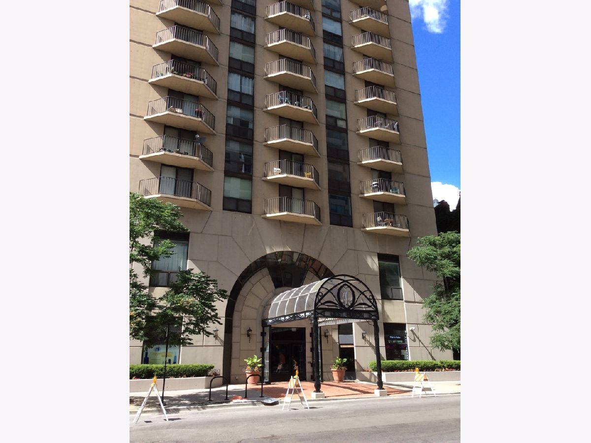  Rented Chicago Illinois, 70 Huron