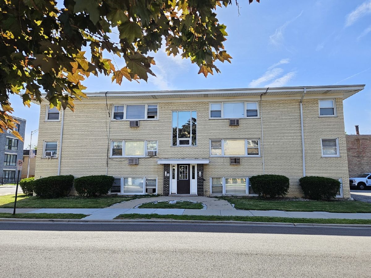  For Sale River Grove Illinois, 8636 Grand Avenue
