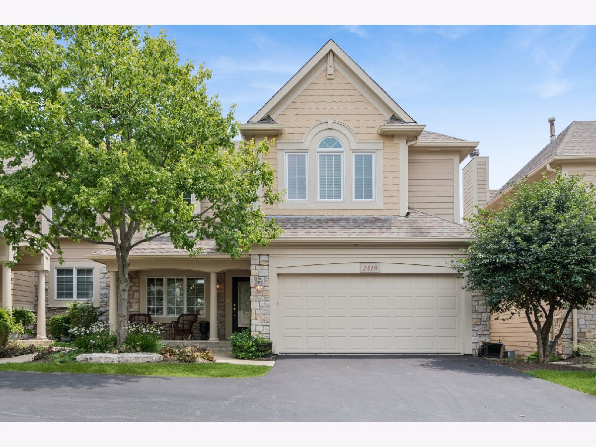 Homes & Townhomes & Condos For Sale Stonebridge Aurora Illinois, 2419 Woodglen Drive