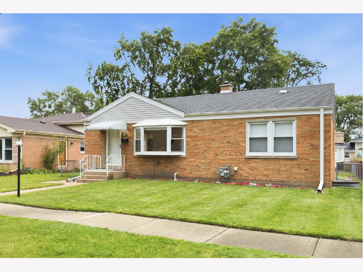  For Sale Morton Grove Illinois, 8022 Central Avenue