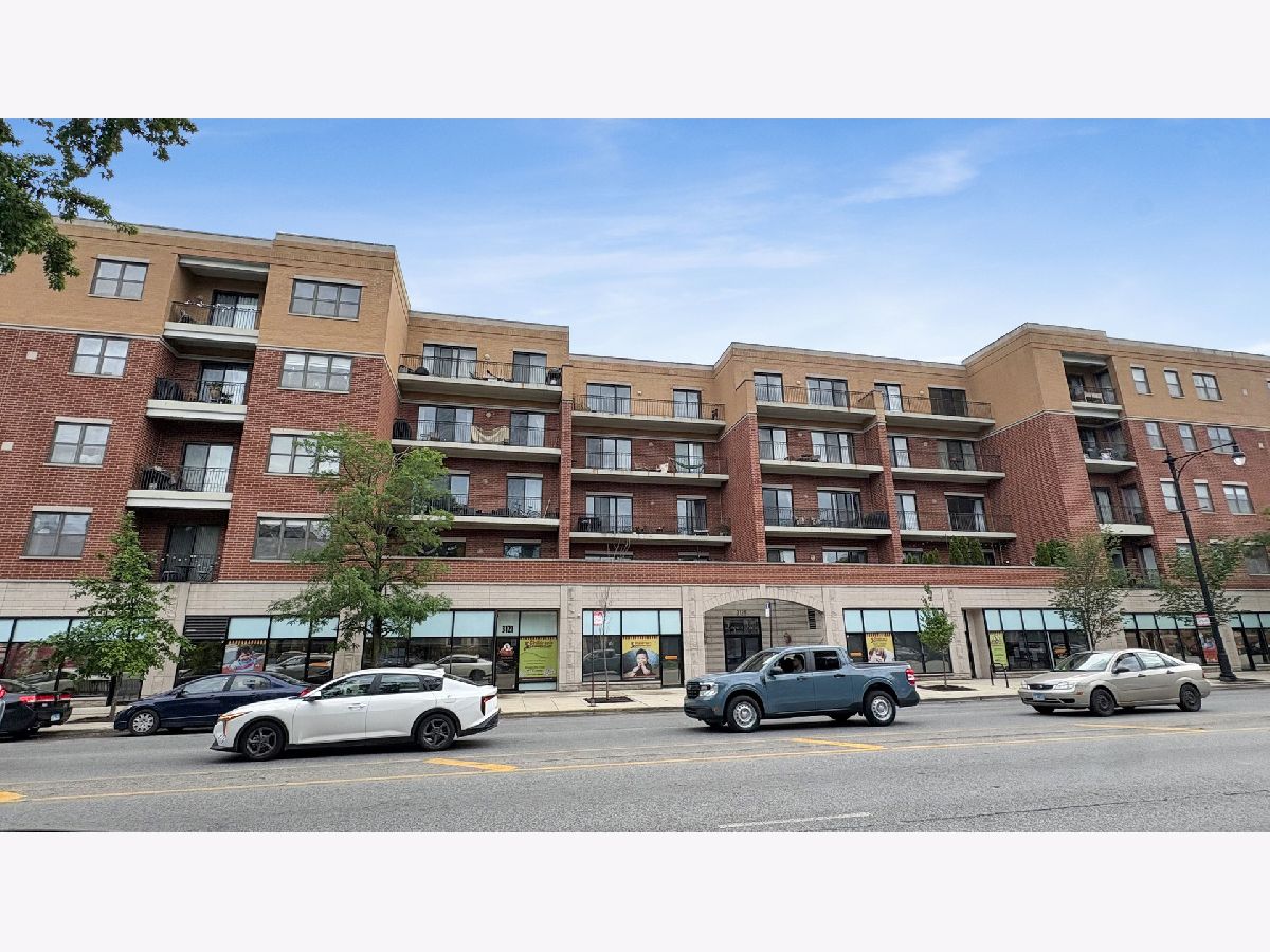  For Sale Chicago Illinois, 3125 Fullerton Avenue